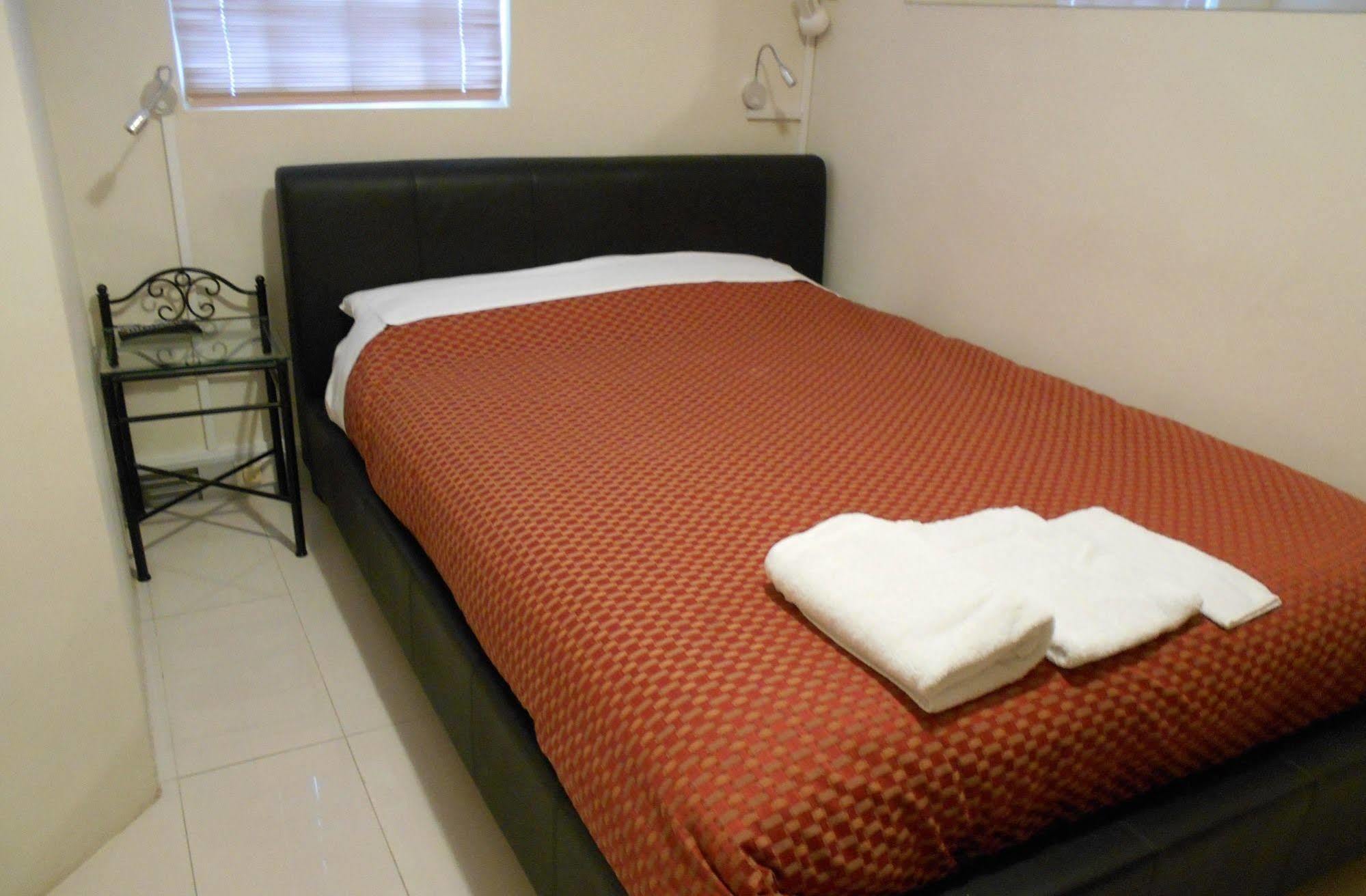 ฮาร์ริงตันส์ 102 โฮเต็ล Hotel โฮบาร์ต ภายนอก รูปภาพ